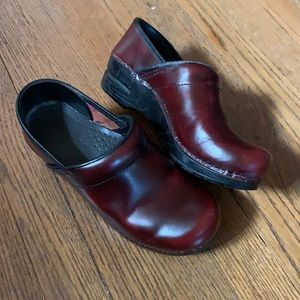 Dansko Professional Cabrio Clogs